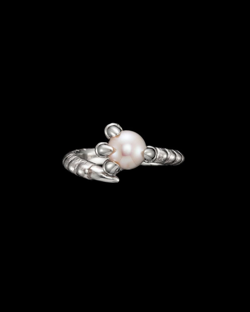Claw Pearl Ring