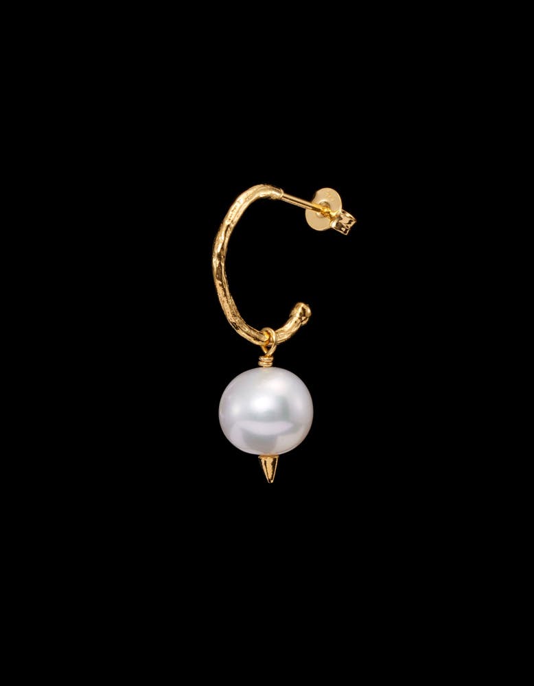 Pierced Pearl Earring